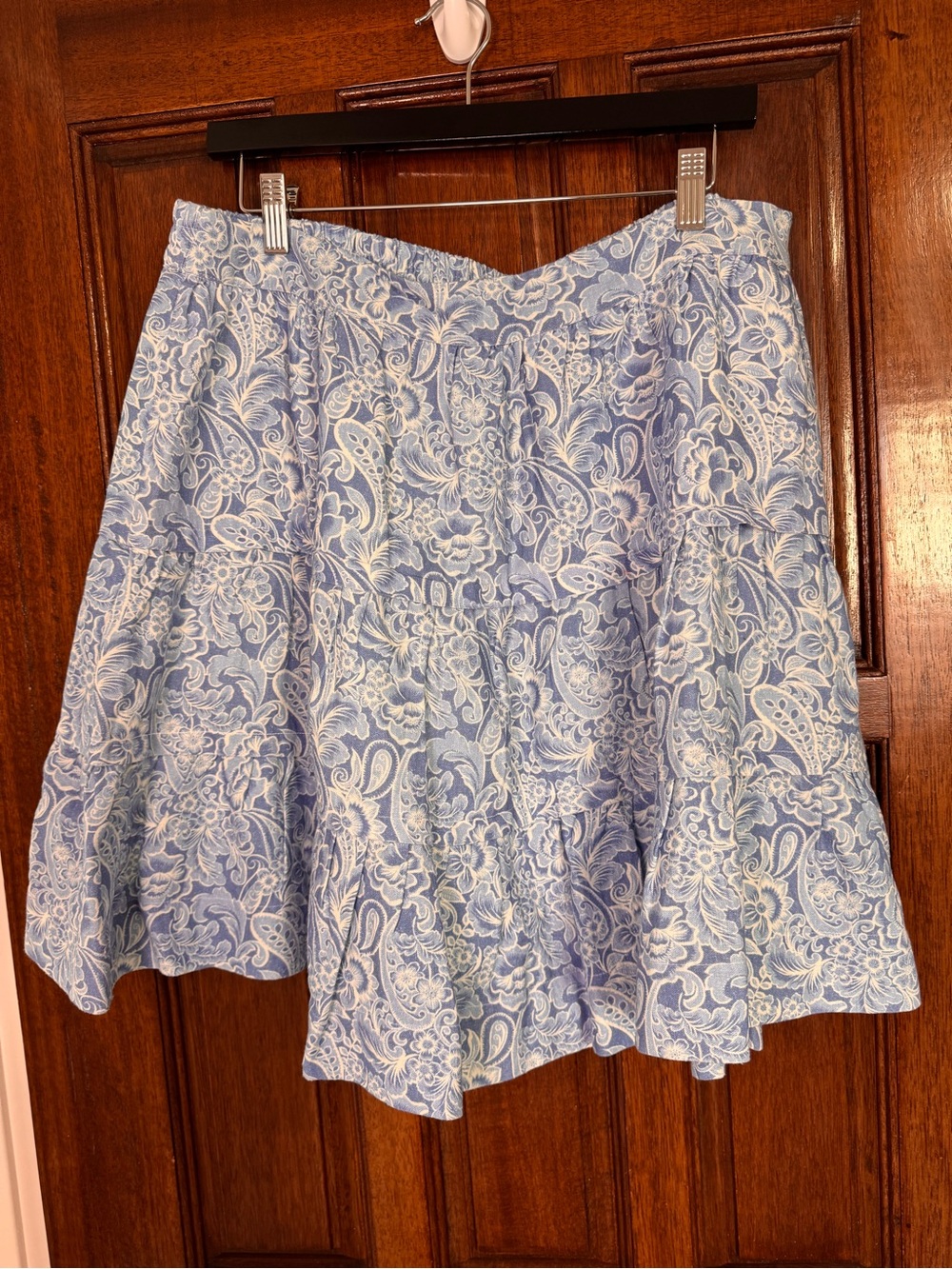 Soft Surroundings Light Blue and White Paisley Skirt